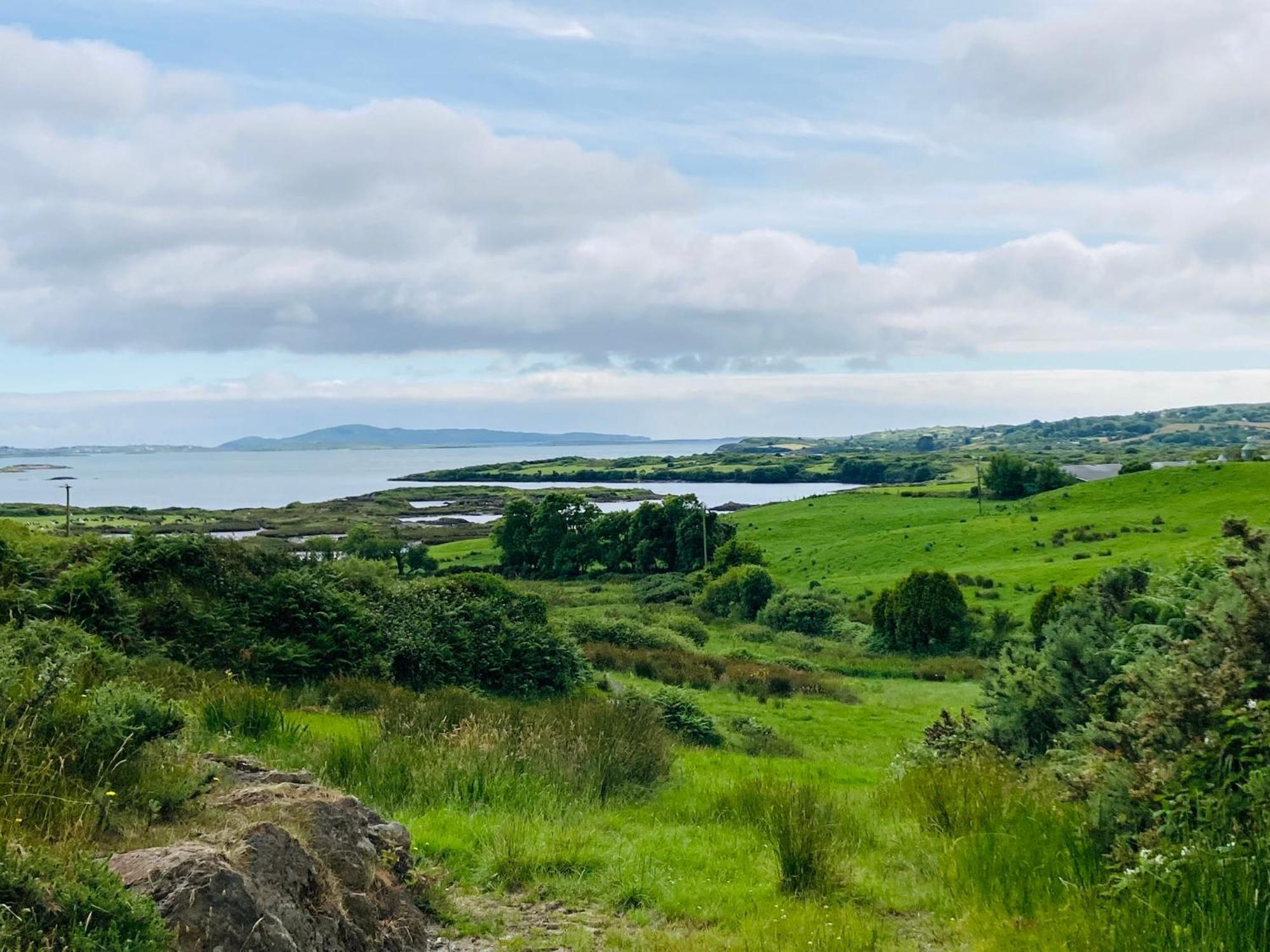 Otterly'S Retreat Villa Skibbereen Bagian luar foto